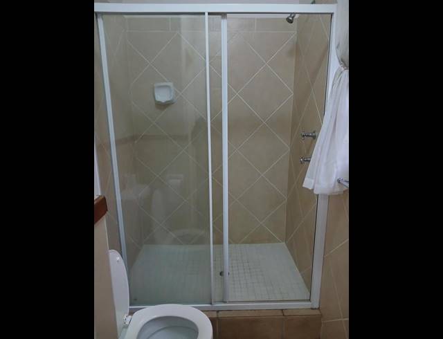 1 BEDROOM PROPERTY TO RENT IN PINESLOPES